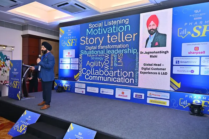 Motivational storyteller at a Pharma SFE conference
